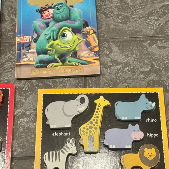 Lot of 2 Disney Books, 1 Soft Play, 3 Melissa & Dough Puzzles crafted by hand - Picture 4 of 7